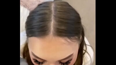 Chupando la polla de mi mejor amigo antes de los exámenes de la uni