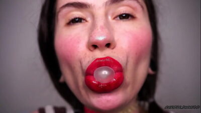 Lush Lips & Bubblegum