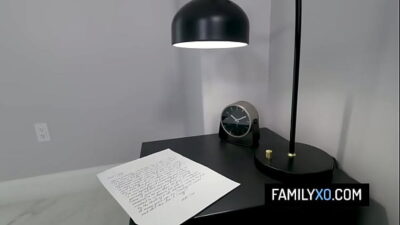 Blonde teen stepdaughter flash her sweet tits at her stepdad – Evie Christian