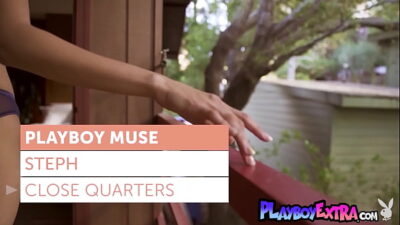 Latina MILF Stephanie Angulo wants to get some erotic photos about herself